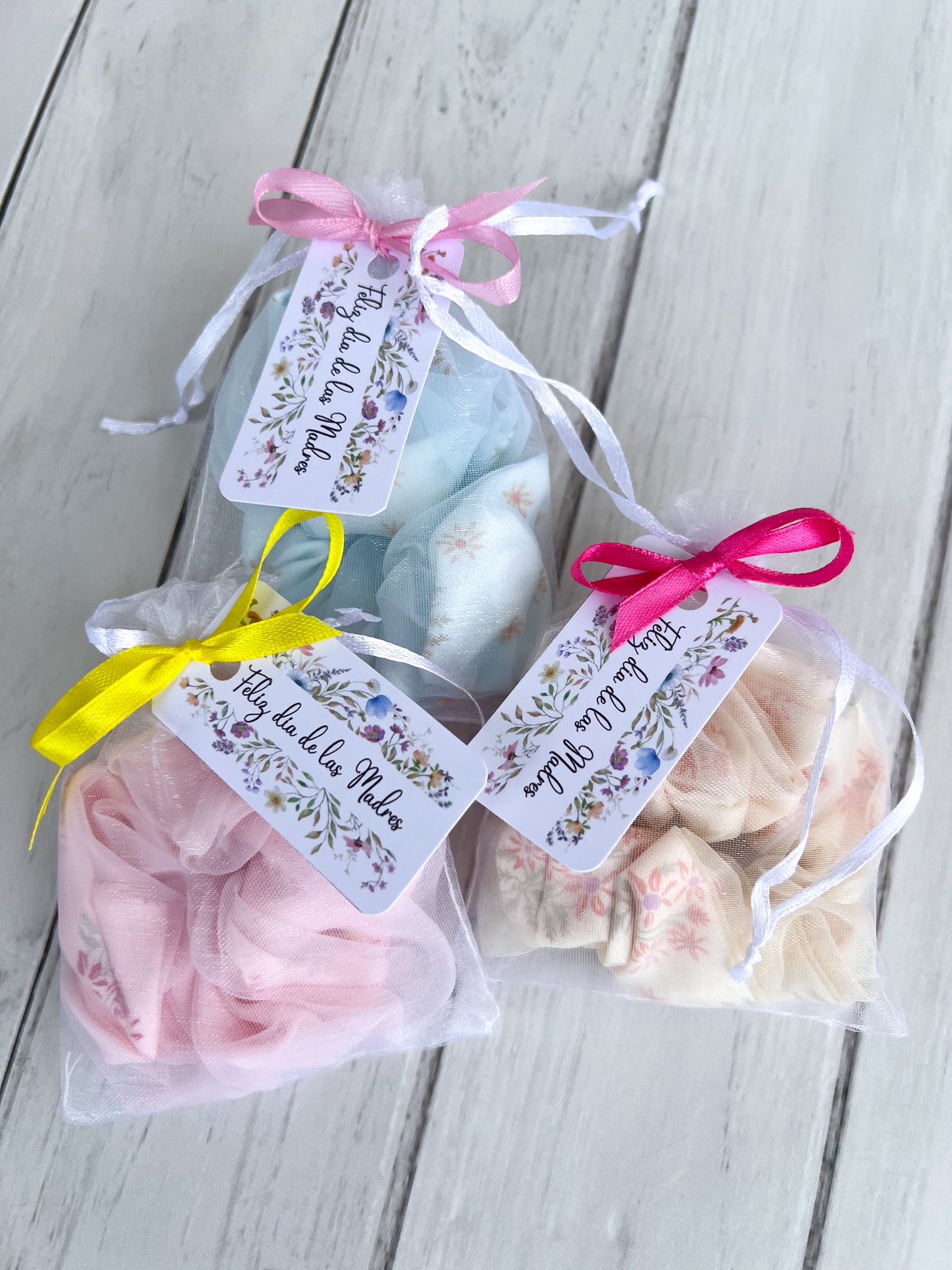 Scrunchie for Mom