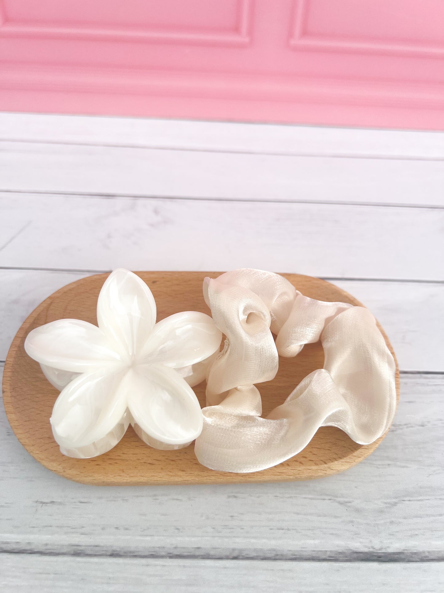 Set scrunchie + gancho en forma de flor